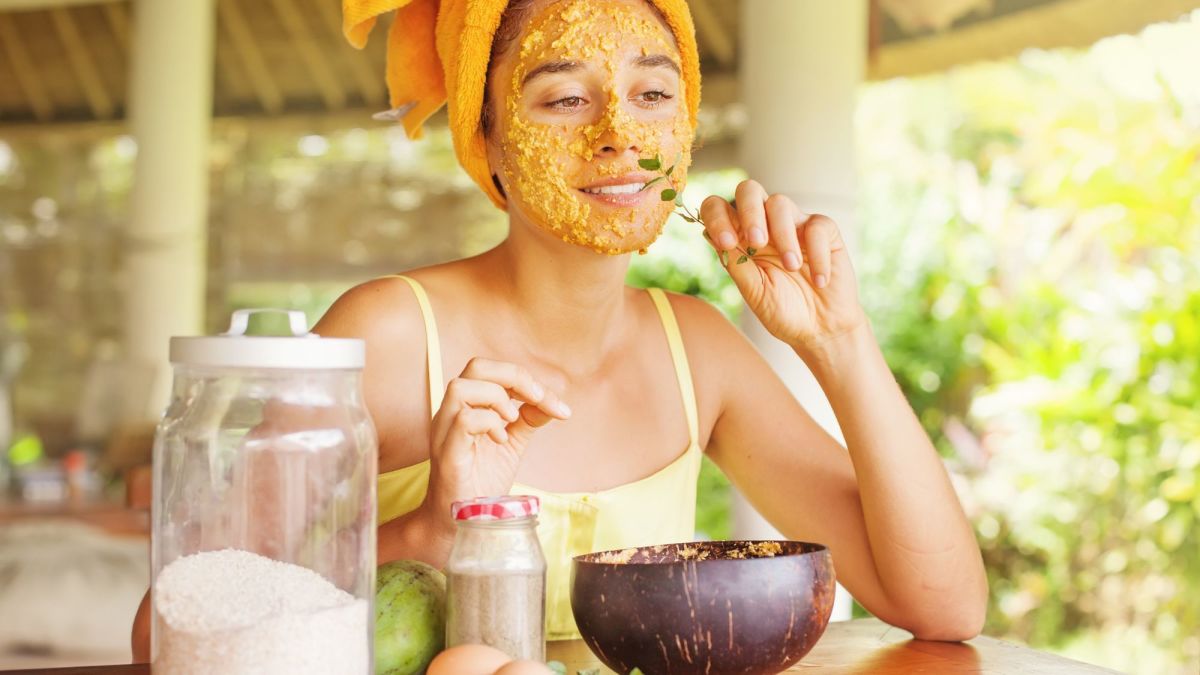 DIY Beauty Hacks: Homemade Masks and Remedies for Gorgeous Skin